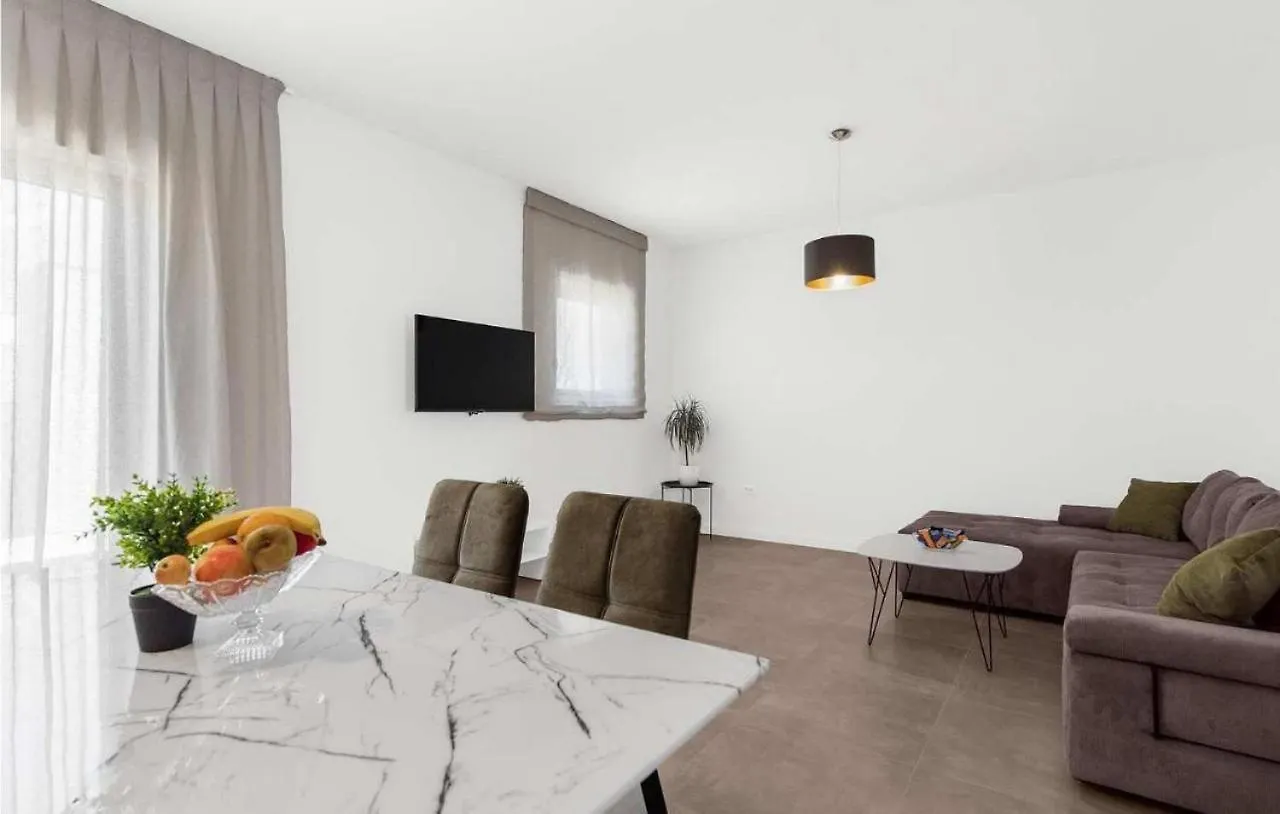 Venera Apartment Porec