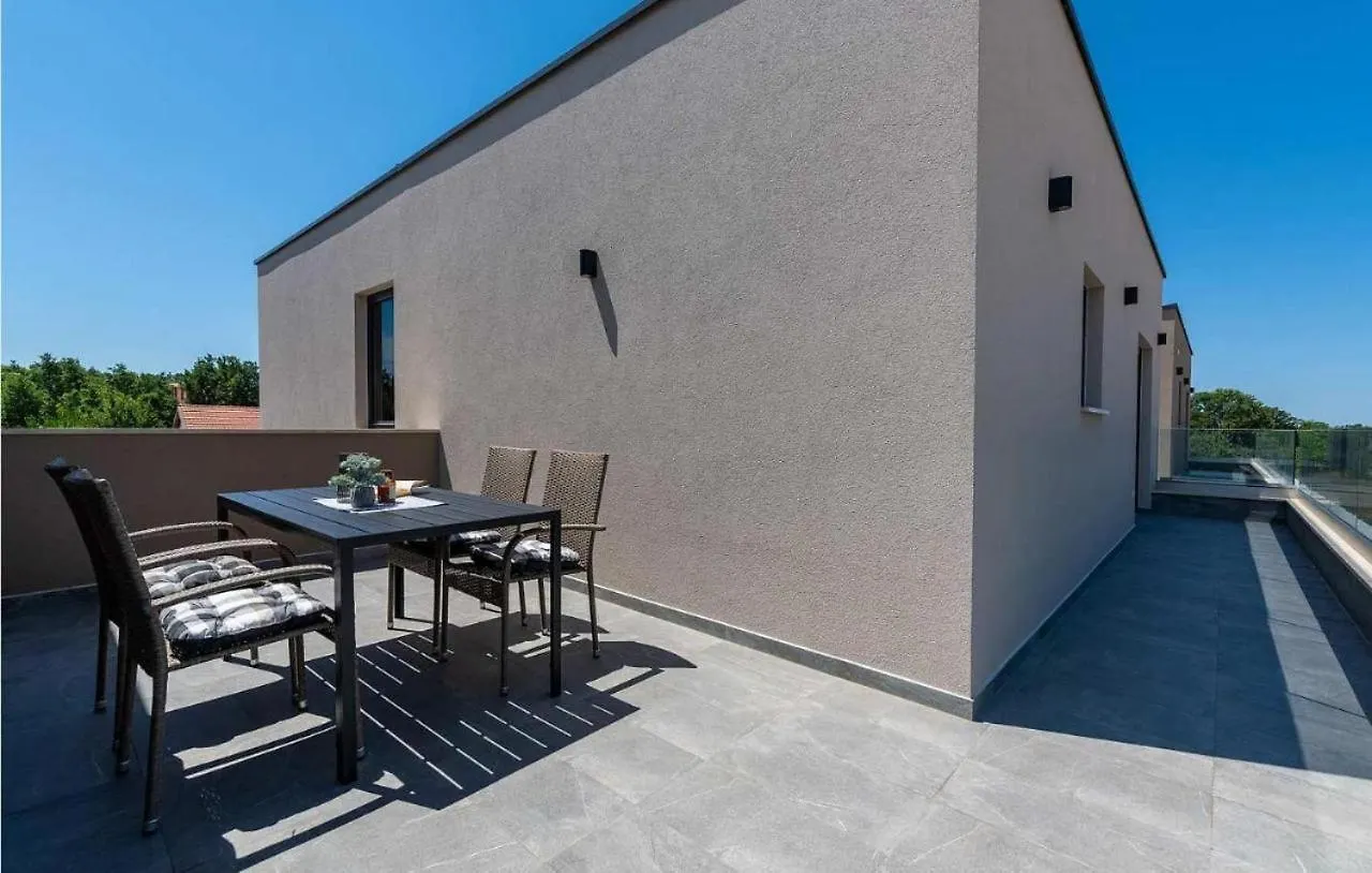 Venera Apartment Porec Croatia